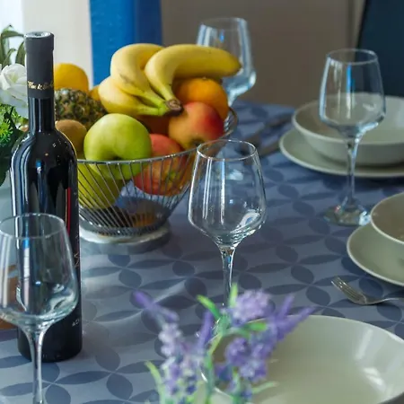 Adriana's Dream View 2 Bedrooms Apartment *